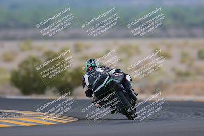 media/Sep-24-2022-CVMA (Sat) [[a45f954247]]/Race 14 Amateur Supersport Open/